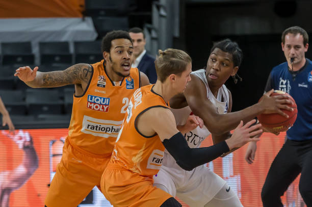 换代的挑战 换代的挑战