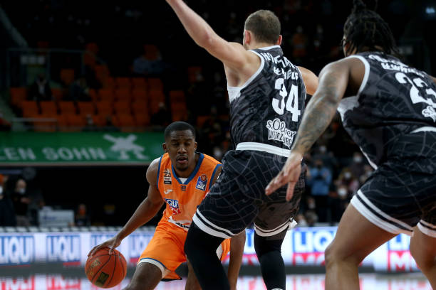 更是整个意 更是整个意